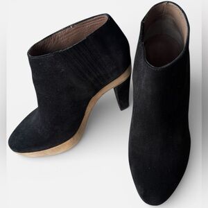 Marni Black Suede and Wood Platform Ankle Boots 37